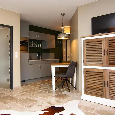 شقة In Glowne With Balcony Or Terrace غلوفي
